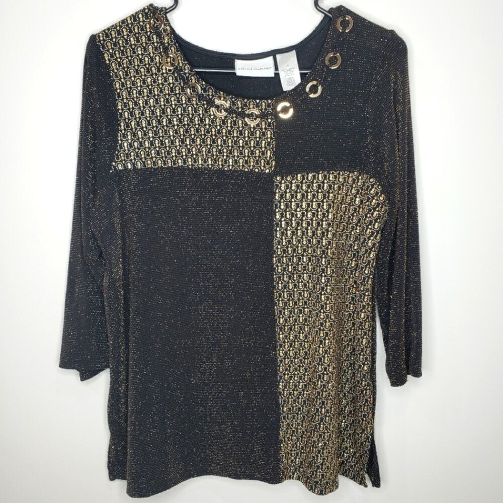 Alfred Dunner 3/4 Sleeve Black and Gold Shirt with Gold toned Metal Hardware